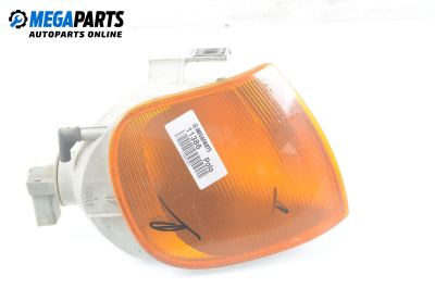 Мигач за Volkswagen Polo Hatchback II (10.1994 - 10.1999), хечбек, позиция: дясна