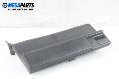 Жабка за Mercedes-Benz 124 Sedan (12.1984 - 06.1993)