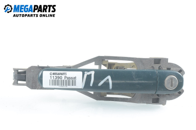 Външна дръжка за Volkswagen Passat Variant B5 (05.1997 - 12.2001), 4+1 вр., комби, позиция: предна, лява