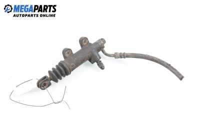 Долна помпа за съединител за Hyundai Santa Fe I SUV (11.2000 - 03.2006)