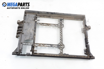 Стойка на радиатора за BMW 5 Series E39 Sedan (11.1995 - 06.2003) 520 i, 150 к.с.