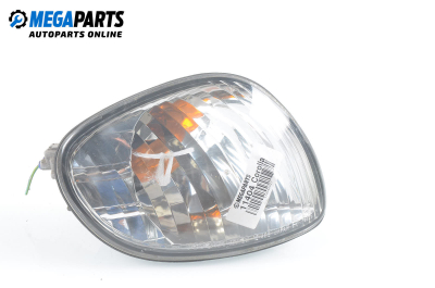 Мигач за Toyota Corolla Liftback III (04.1997 - 01.2002), хечбек, позиция: дясна