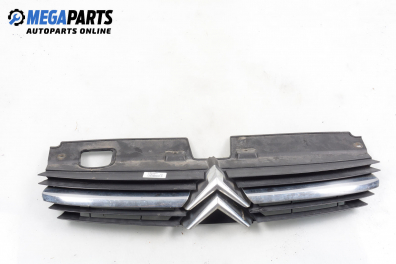 Решетка за Citroen C5 I Sedan (03.2001 - 03.2005), хечбек, позиция: предна