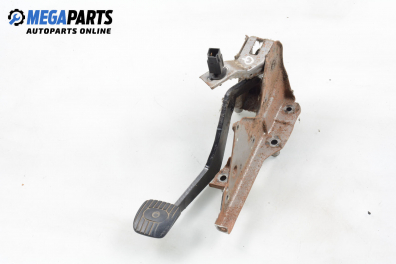 Педал съединител за Nissan Micra III Hatchback (01.2003 - 06.2010)