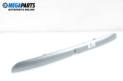 Лайсна заден капак за Audi A4 Avant B5 (11.1994 - 09.2001), комби, позиция: задна