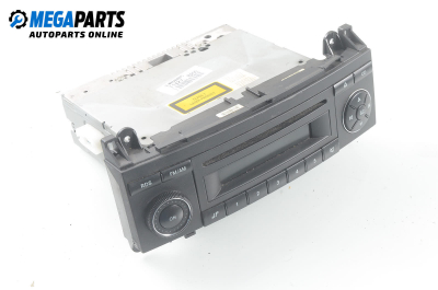 CD плеър за Mercedes-Benz B-Class Hatchback I (03.2005 - 11.2011), № А 169 820 07 86 002
