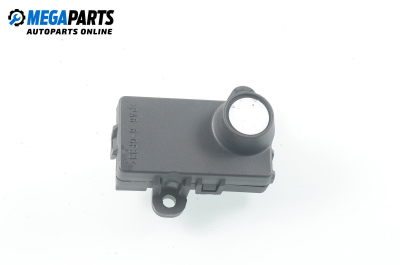 Моторче клапа парно за Renault Espace IV Minivan (11.2002 - 02.2015) 2.2 dCi (JK0H), 150 к.с., № Delphi 52410088