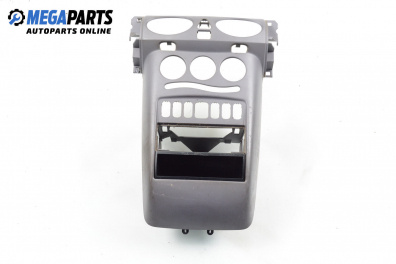 Централна конзола за Mercedes-Benz A-Class Hatchback  (W168) (07.1997 - 08.2004)