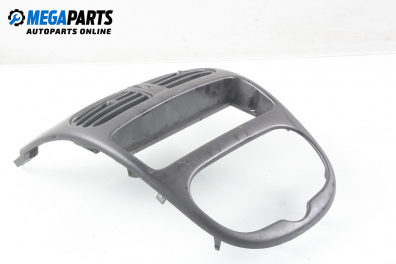 Централна конзола за Peugeot 206 Hatchback (08.1998 - 12.2012)