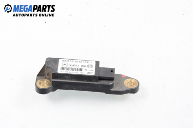 Сензор airbag за Mercedes-Benz C-Class Sedan (W203) (05.2000 - 08.2007), № 001 820 4426