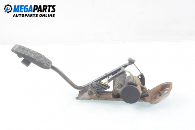Педал газ за Nissan Almera II Sedan (06.2000 - 12.2006), № B 132215652