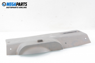 Интериорна пластмаса багажник за Chevrolet Kalos Hatchback (03.2005 - ...), хечбек