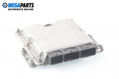 Компютър двигател за Opel Vivaro A Box (08.2001 - 02.2014) 1.9 DI, 80 к.с., № Bosch 0 281 010 633