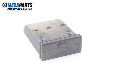 Барче за Audi A4 Sedan B5 (11.1994 - 09.2001), № 8D0 941 561