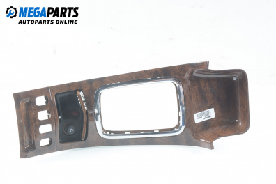 Централна конзола за Peugeot 607 Sedan (01.2000 - 07.2010)