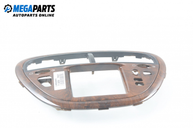 Централна конзола за Peugeot 607 Sedan (01.2000 - 07.2010)