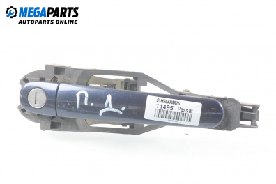 Външна дръжка за Volkswagen Passat Variant B5 (05.1997 - 12.2001), 4+1 вр., комби, позиция: предна, дясна