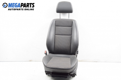 Седалка за Opel Zafira B Minivan (07.2005 - 14.2015), 4+1 вр., позиция: предна, лява