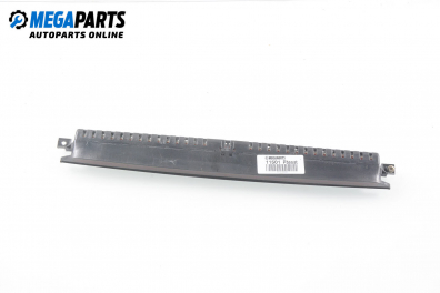 Трети стоп за Volkswagen Passat Variant B5.5 (09.2000 - 08.2005), комби