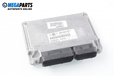 Компютър двигател за Volkswagen Passat Variant B5.5 (09.2000 - 08.2005) 2.0, 115 к.с., № 06B 906 033 T