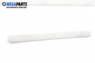 Интериорна лайсна за Volkswagen Passat Variant B5.5 (09.2000 - 08.2005), 4+1 вр., комби