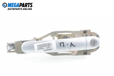 Външна дръжка за Volkswagen Passat Variant B5.5 (09.2000 - 08.2005), 4+1 вр., комби, позиция: предна, лява