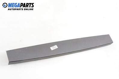 Интериорна пластмаса за Chevrolet Captiva SUV (06.2006 - ...), 4+1 вр., джип, позиция: задна