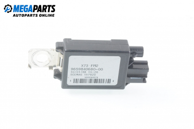 Усилвател антена за Citroen C5 III Sedan (02.2008 - 04.1017), № 9662924880-00