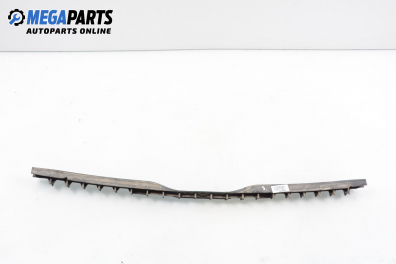 Държач броня за Volkswagen Passat Variant B5.5 (09.2000 - 08.2005), комби, позиция: задна