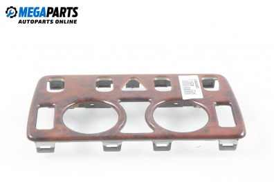 Централна конзола за Mercedes-Benz CLK-Class Coupe (C208) (06.1997 - 09.2002)