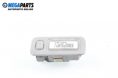 Плафон за Mitsubishi Pajero III SUV (01.1999 - 01.2007)