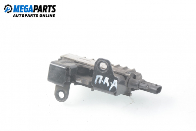 Брава преден капак за Mercedes-Benz E-Class Estate (S212) (08.2009 - 12.2016), 4+1 вр., комби, позиция: предна