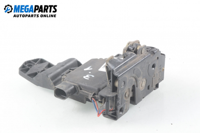 Брава на врата за Volkswagen Passat Variant B5 (05.1997 - 12.2001), позиция: задна, лява