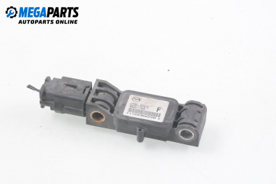 Сензор airbag за Mazda 5 Minivan I (02.2005 - 12.2010), № C235-57K1X