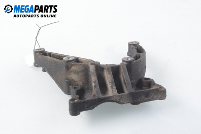 Лапа двигател за Ford Focus I Hatchback (10.1998 - 12.2007) 1.8 16V, 115 к.с.