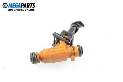 Дюза бензин за Citroen C5 I Break (06.2001 - 08.2004) 3.0 V6 (DEXFXC, DEXFXF), 207 к.с.