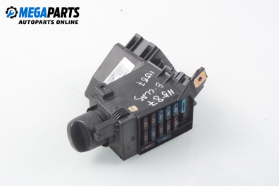 Ключ светлини  за Mercedes-Benz E-Class Estate (S210) (06.1996 - 03.2003)