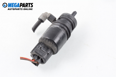 Помпичка за чистачки за BMW 5 Series F10 Sedan (F10) (12.2009 - ...)