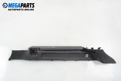 Интериорна пластмаса багажник за Opel Astra H Estate (08.2004 - 05.2014), комби