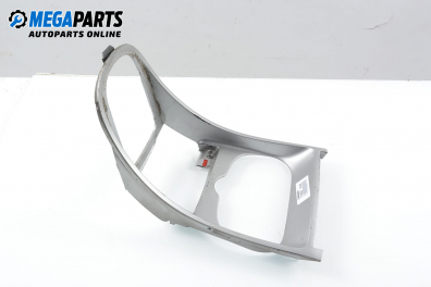 Централна конзола за Peugeot 307 Hatchback (08.2000 - 12.2012)