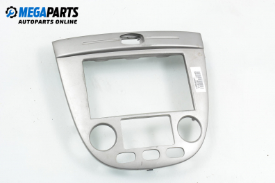 Централна конзола за Chevrolet Lacetti Hatchback (03.2003 - ...)