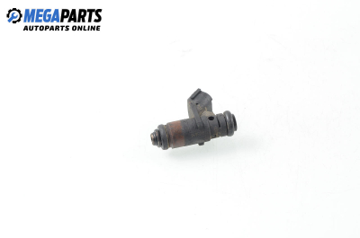 Дюза бензин за Seat Ibiza IV Hatchback (02.2002 - 11.2009) 1.4 16V, 100 к.с.