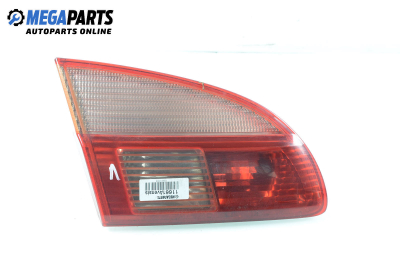 Вътрешен стоп за Toyota Avensis Station Wagon I (09.1997 - 02.2003), комби, позиция: лява