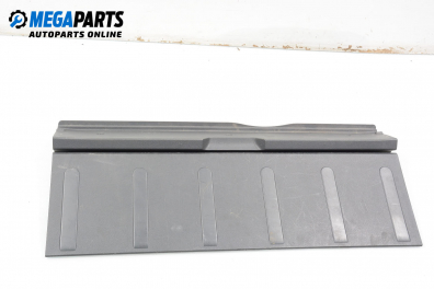 Интериорна пластмаса багажник за Peugeot 3008 Minivan (06.2009 - 12.2017), джип