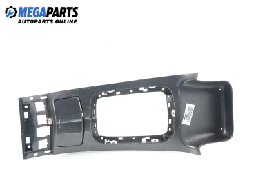 Централна конзола за Peugeot 607 Sedan (01.2000 - 07.2010)