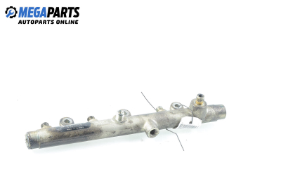 Горивна рейка за Peugeot 307 Break (03.2002 - 12.2009) 2.0 HDI 110, 107 к.с., 0445214019