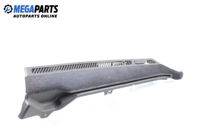 Интериорна пластмаса багажник за Mercedes-Benz C-Class Sedan (W203) (05.2000 - 08.2007), комби