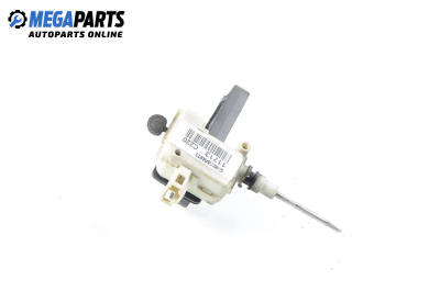 Ключалка за капачката на резервоара за Mercedes-Benz C-Class Sedan (W203) (05.2000 - 08.2007), комби