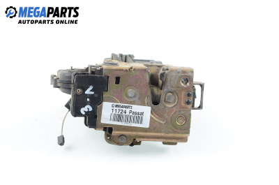 Брава на врата за Volkswagen Passat Sedan B5 (08.1996 - 12.2001), позиция: задна, лява