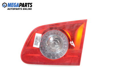 Вътрешен стоп за Volkswagen Passat Variant B6 (08.2005 - 11.2011), комби, позиция: дясна